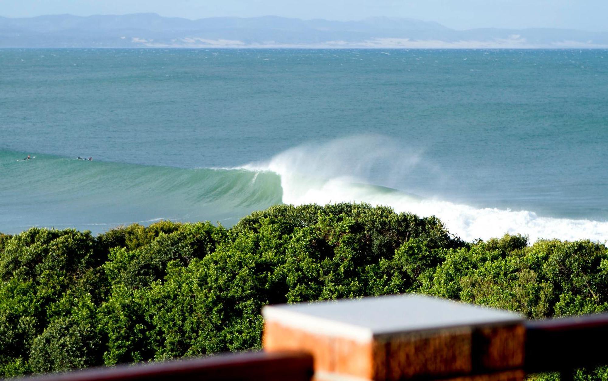 Shaloha Guesthouse On Supertubes Jeffreys Bay Εξωτερικό φωτογραφία